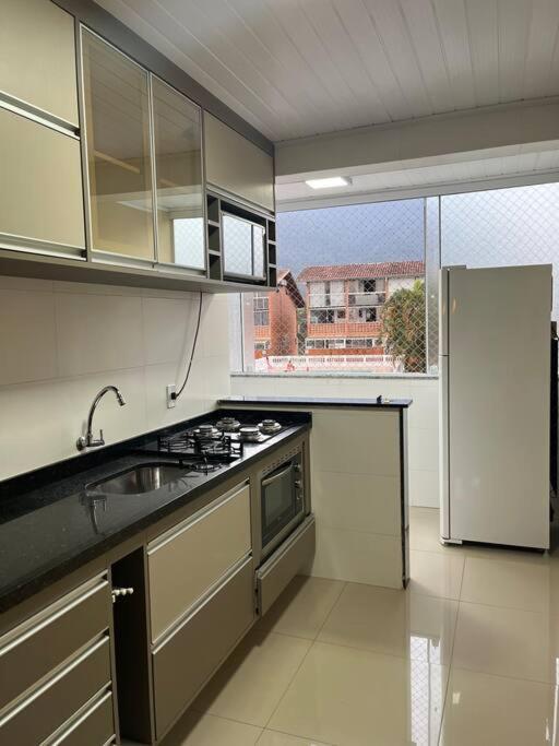 Apartamento Duplex Maranduba Ii *